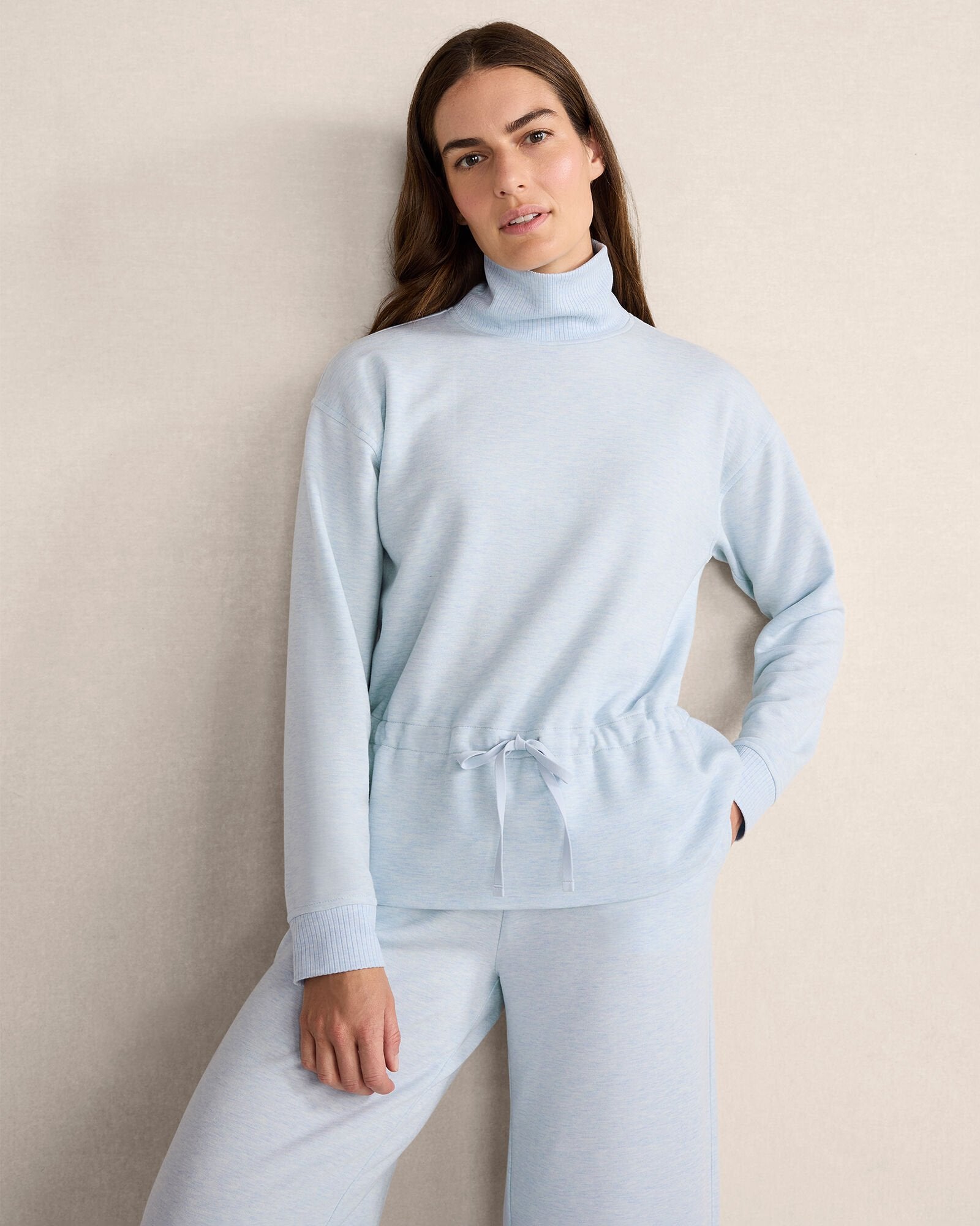 FLEECE DRAWSTRING-WAIST MOCKNECK TOP