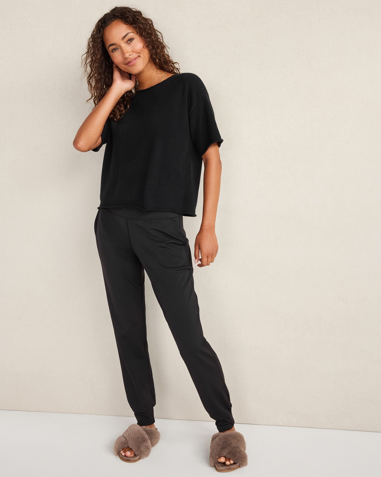 CASHMERE CREWNECK TEE