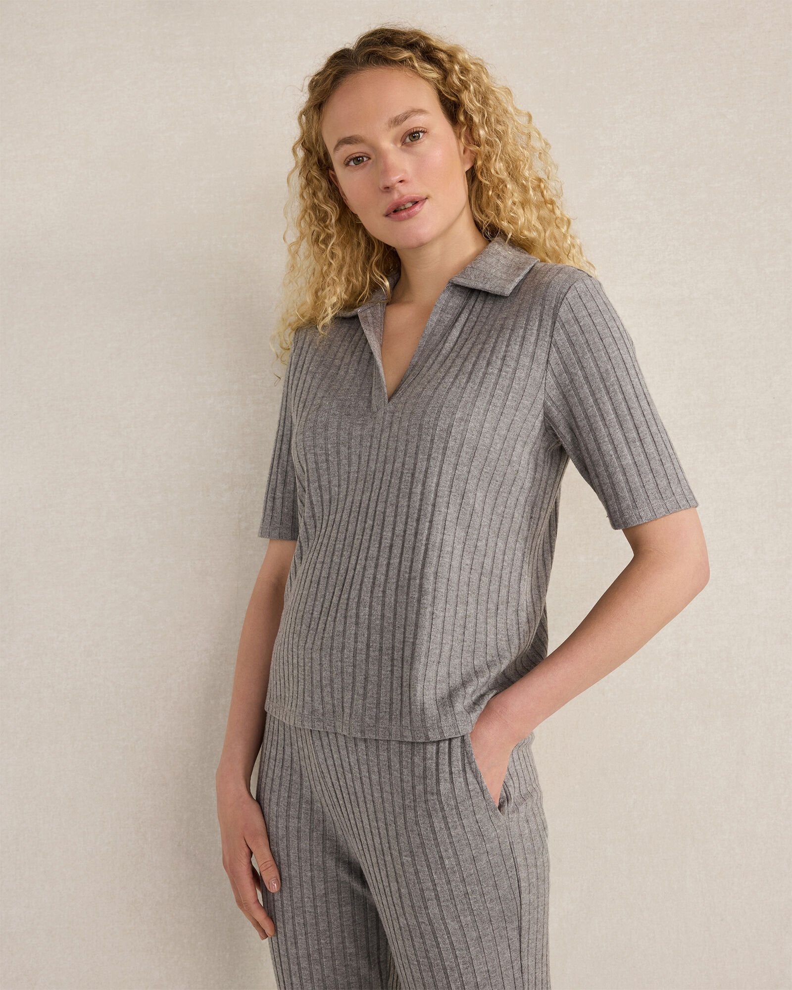 WIDE RIB KNIT JOHNNY COLLAR TOP