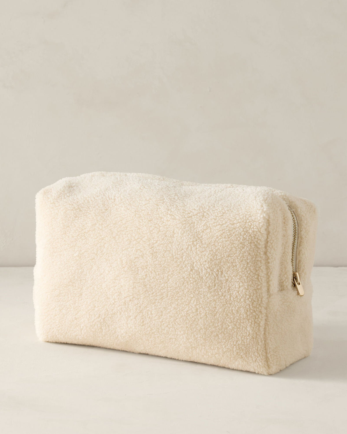 MEDIUM SHERPA COSMETIC BAG